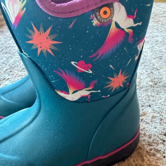 Size 10 bogs (Little Girls) - Picture 2 of 5
